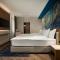 Premium King Room2